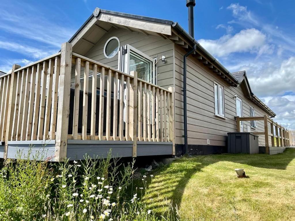 Lakeside Retreat At The Bay Filey, Sleeps 4, 2 Non-Shedding Dogs Welcome For Free Eksteriør bilde